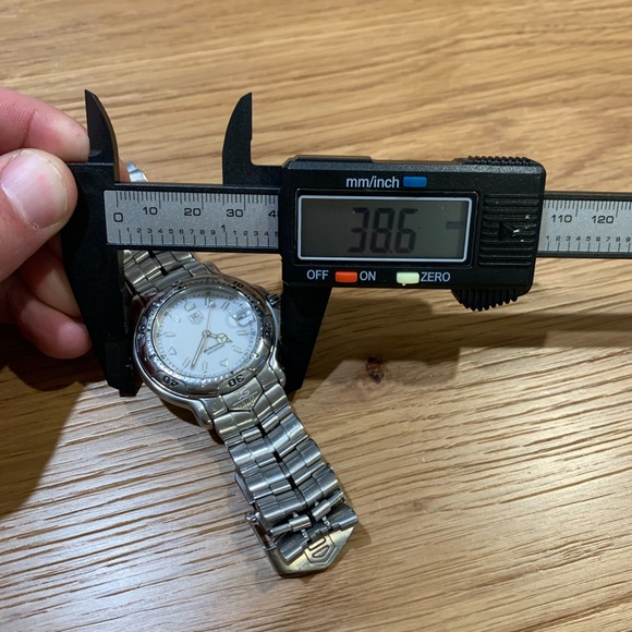 Tag Heuer 6000 Pure White Dial - Picture 9 of 9